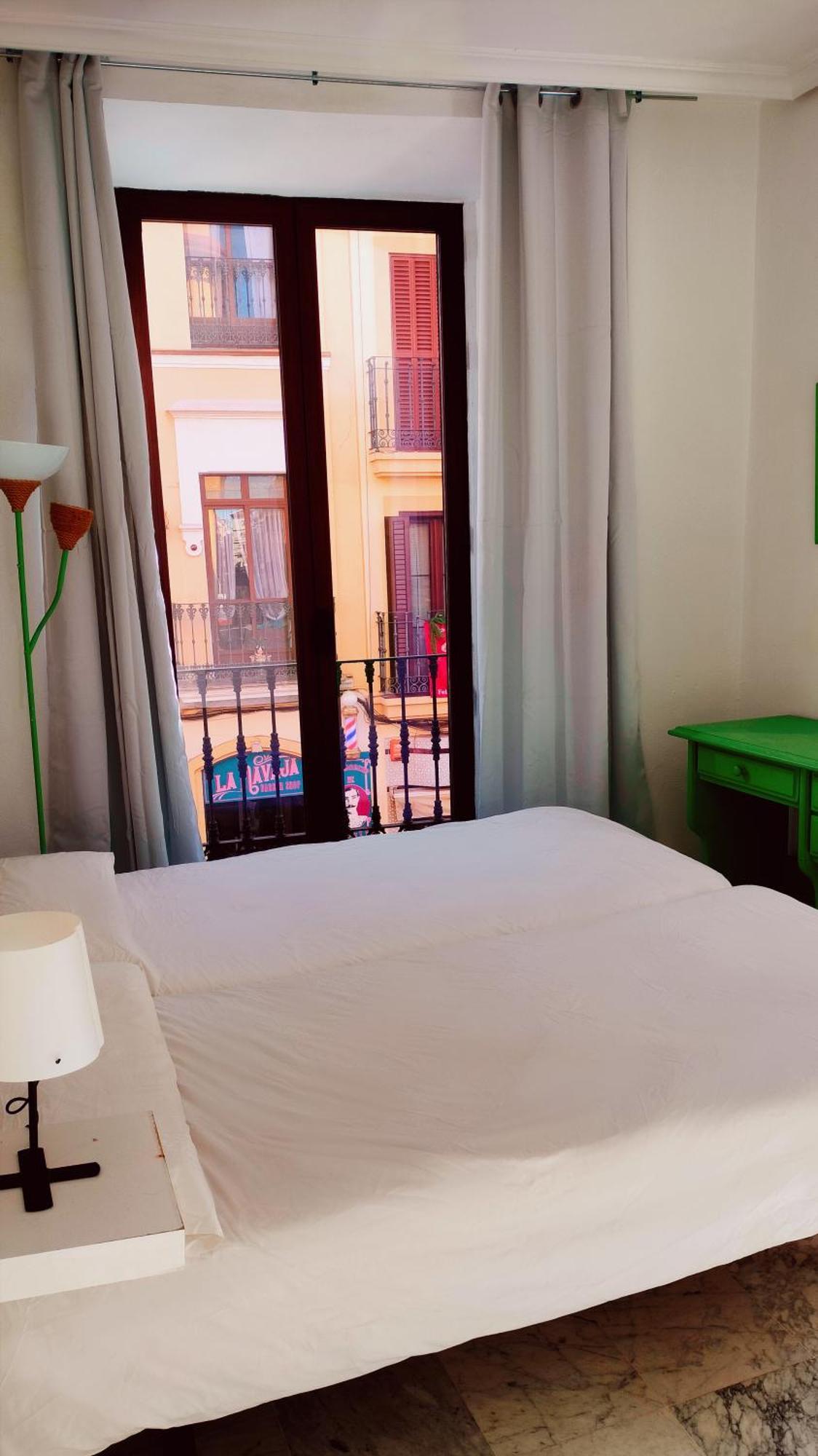 Apartamento En Sevilla Centro Con Vistas A La Plaza Alameda De Hercules - Hasta 7 Personas Экстерьер фото